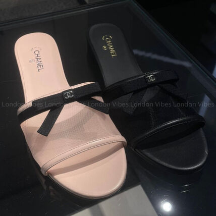 リボン CHANEL(シャネル) サンダル・ミュール(レディース) - ブランド