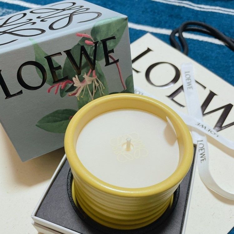 LOEWE】トマトリーフ キャンドル ギフトにも フレグランス (LOEWE