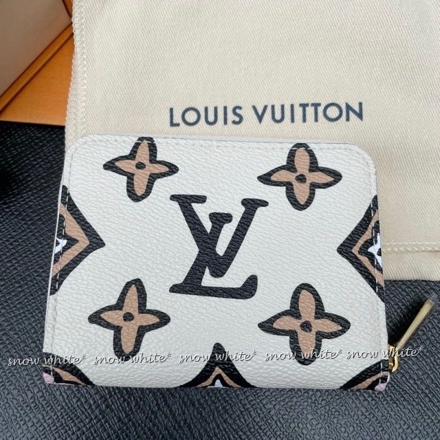 LOUIS VUITTON FOREST 限定販売品 2014 未開封 2個 LOUIS VUITTON