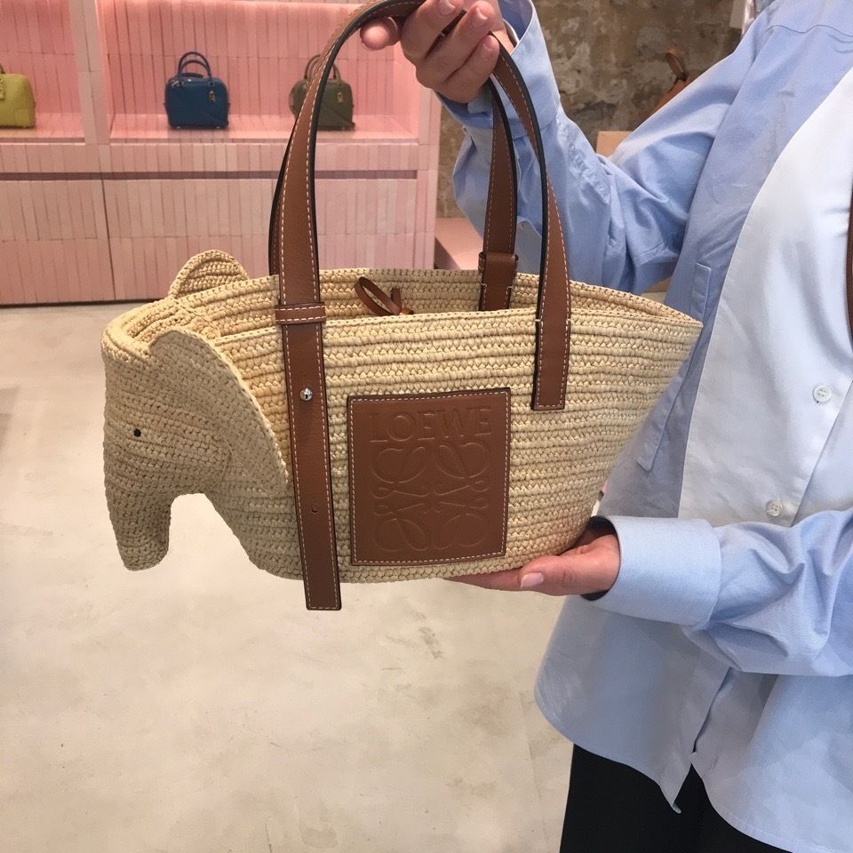 パリ直営店買付【Loewe】エレファントバスケットバッグ スモール