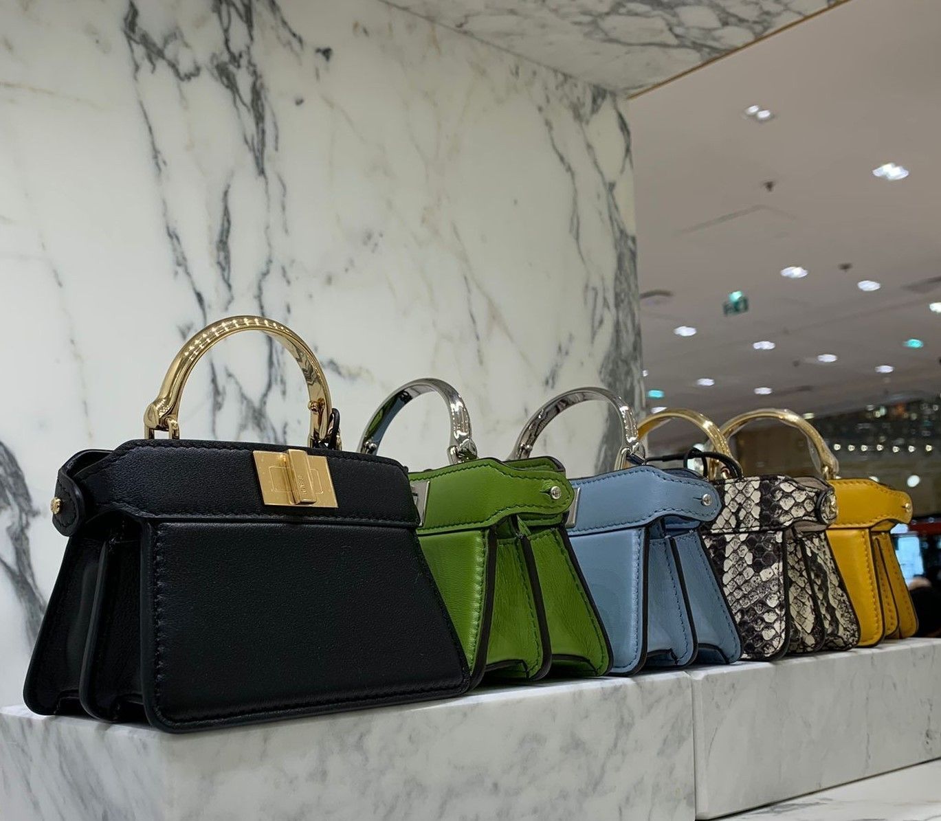 FENDI】ピーカブー アイシーユー マイクロサイズ (FENDI/ハンドバッグ