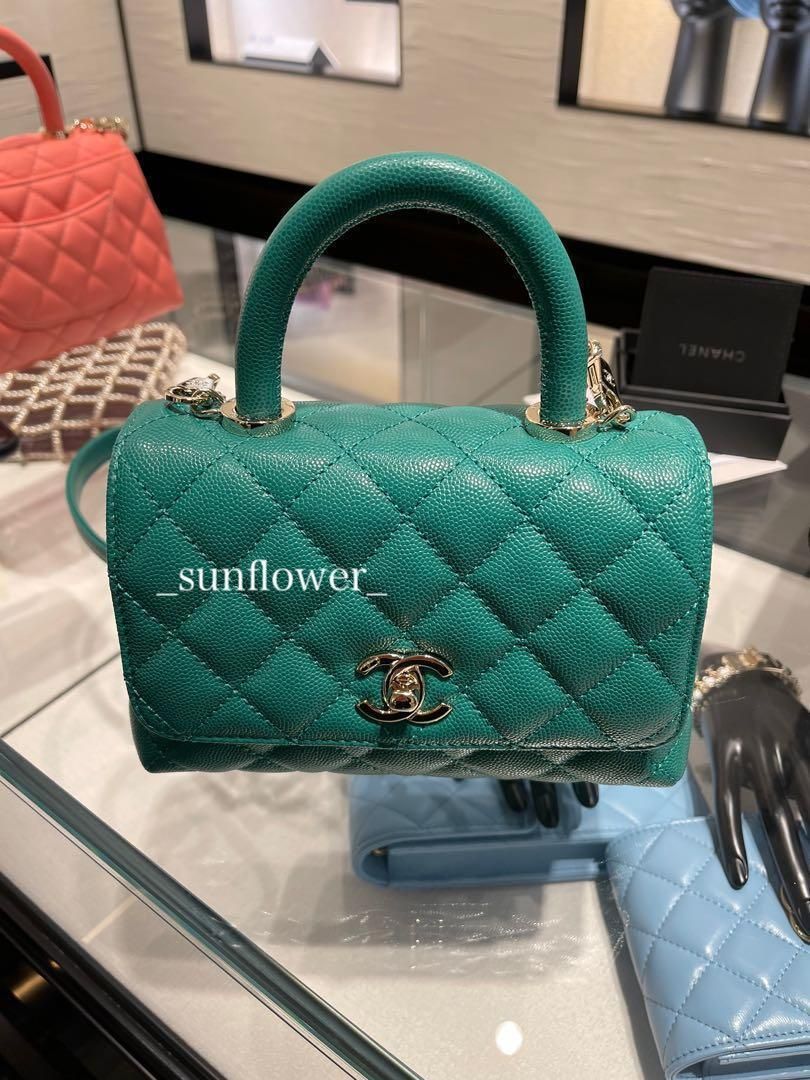 シャネル 22A ココハンドル ミニサイズ 19cm グリーン (CHANEL