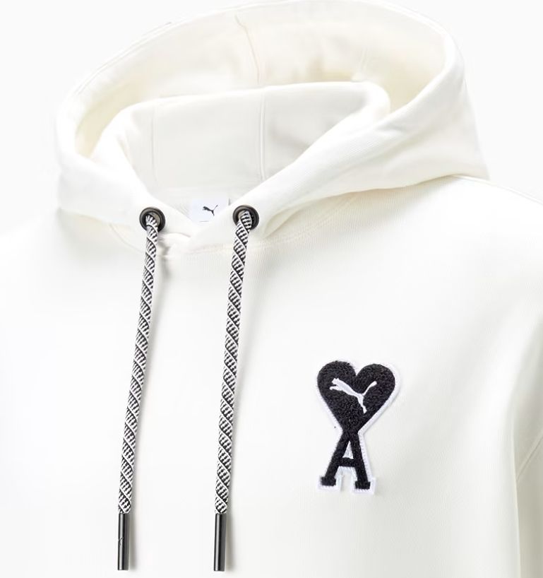 韓国の人気 ☆PUMA X AMI☆コラボ HOODIE ☆ (AMI PARIS/パーカー