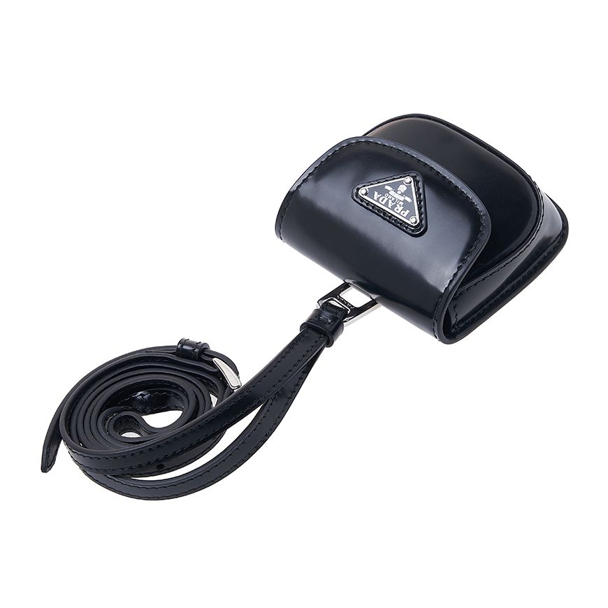 関税負担なし☆PRADA プラダ レザー ロゴ AirPodsケース (PRADA/テック