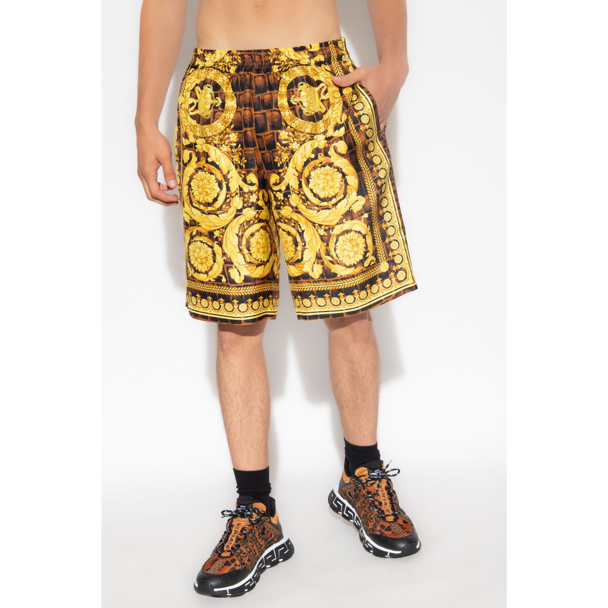 VERSACE バロッコダイル シルク ショートパンツ イエロー (VERSACE