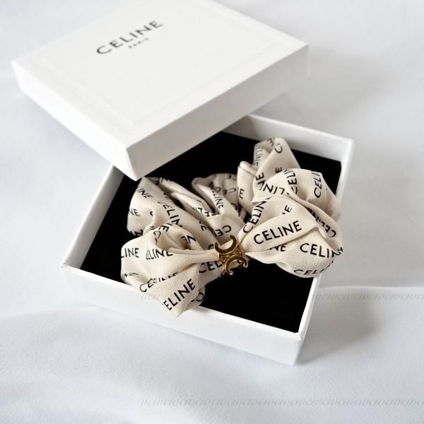 国内発】CELINE シュシュ トリオンフ装飾 直営ラッピング可 (CELINE