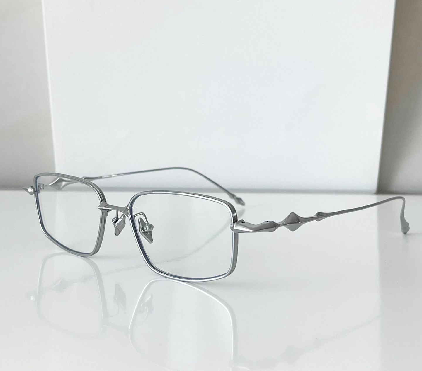 Gentle Monster】 Atomic 02 Silver (Gentle Monster/メガネ