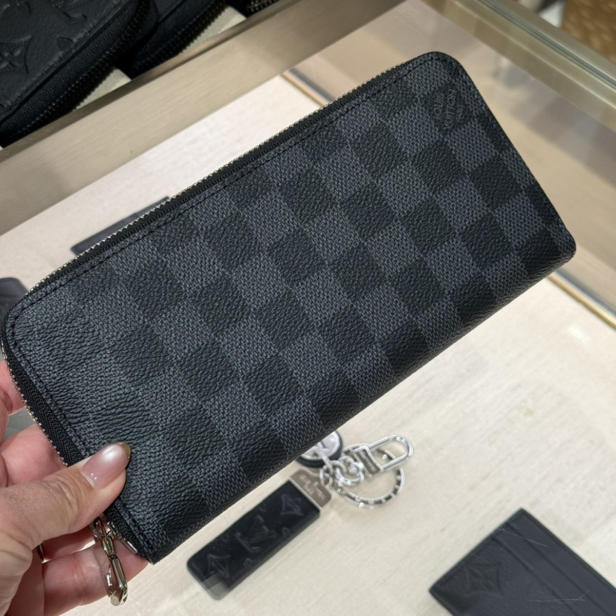 Louis Vuitton】ジッピーウォレット・ホリゾンタル (Louis Vuitton/長