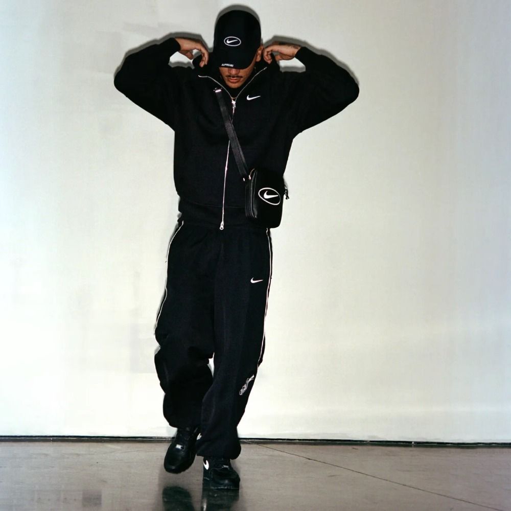 Supreme x Nike】Zip Up Hooded Sweatshirt Black 25SS (Supreme