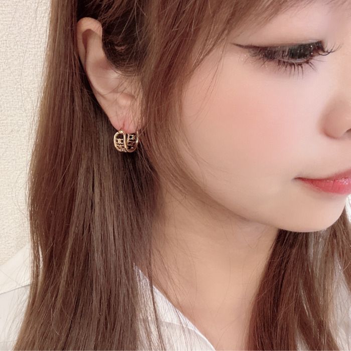 CELINE トリオンフ マルチフープ ピアス ゴールドフィニッシュ (CELINE