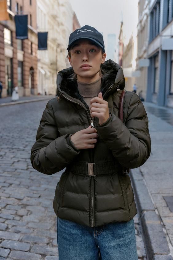 ZARA】WATER REPELLENT スリムフィットショートアノラック (ZARA