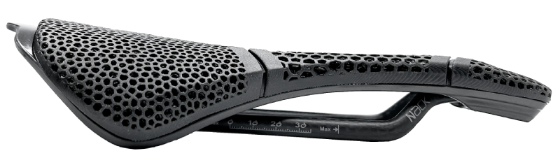 プロロゴのサドル「スクラッチM5パス」に3Dプリントモデルが登場