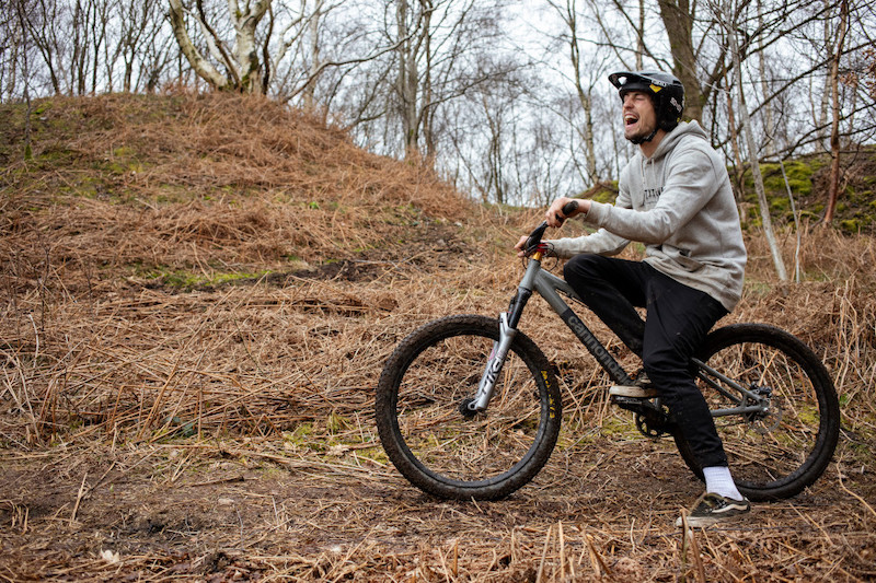 キャノンデールの本格ダートジャンパー「Dave Dirt Jump」発売