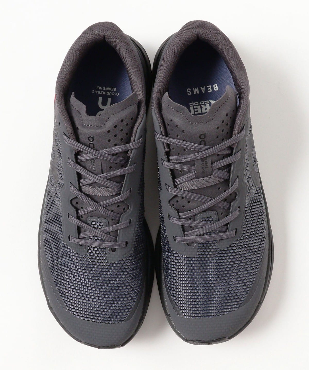 BEAMS（ビームス）【別注】On × REI Co-op / Cloudultra 3（シューズ