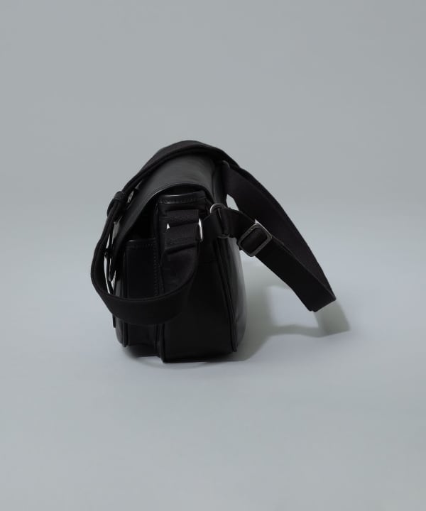 BEAMS F（ビームスF）【別注】HUNTING WORLD / レザー キャリーオール