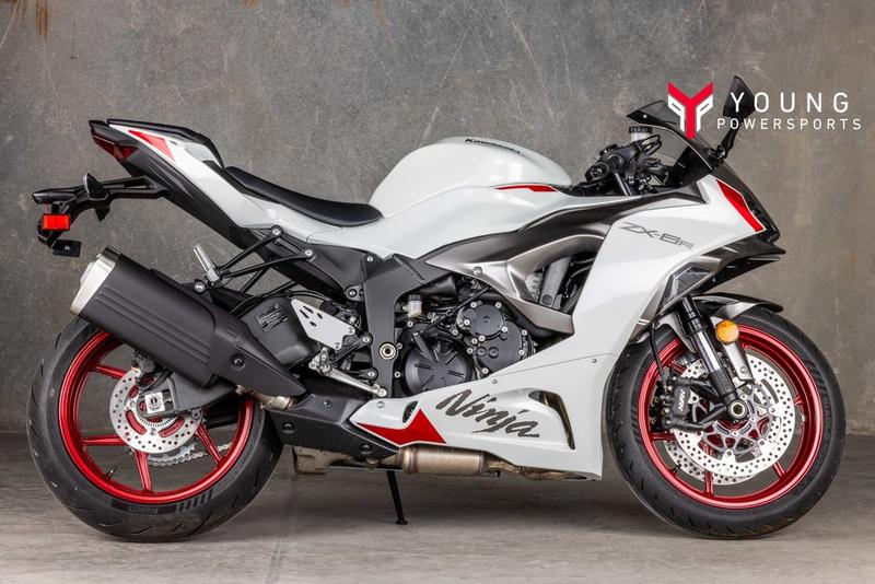 2025 Kawasaki Ninja® ZX™-6R ABS | Young Powersports Ogden