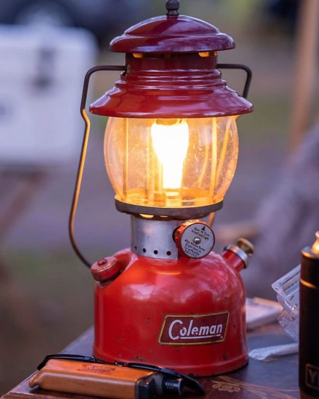 Coleman One Mantle Lantern レッド ワンマントルランタン(レッド)の