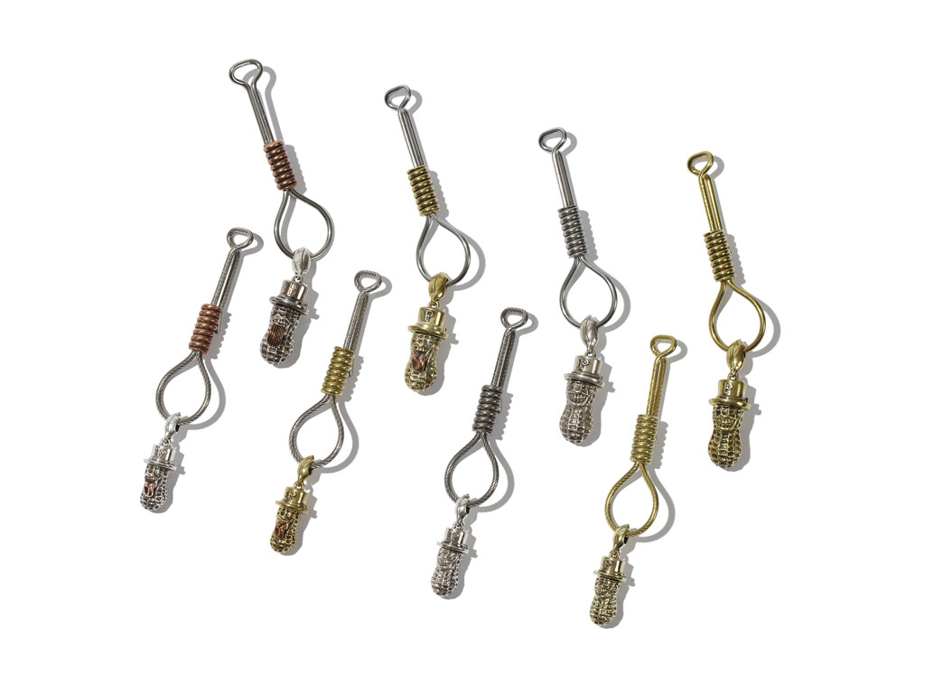 X-Large Peanuts Opentype (Brass) X ROPED All Brass Noose Key Chain