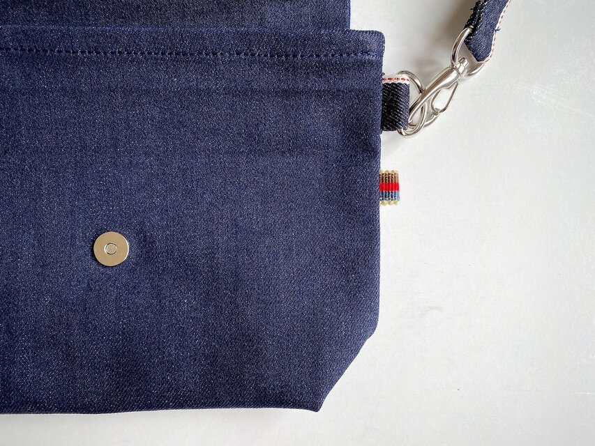 藍染め刺し子×岡山デニム×倉敷帆布のパッチワークミニショルダーバッグ