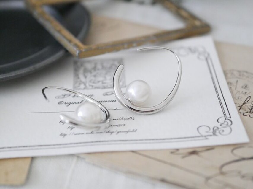 パールフープピアス（シルバー） | iichi 日々の暮らしを心地よくする