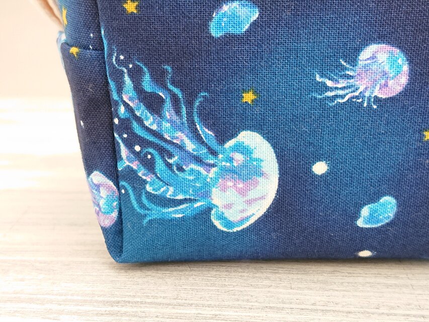 再販】◇ふわふわクラゲのがま口ポーチ*くらげ海月ジェリーフィッシュ