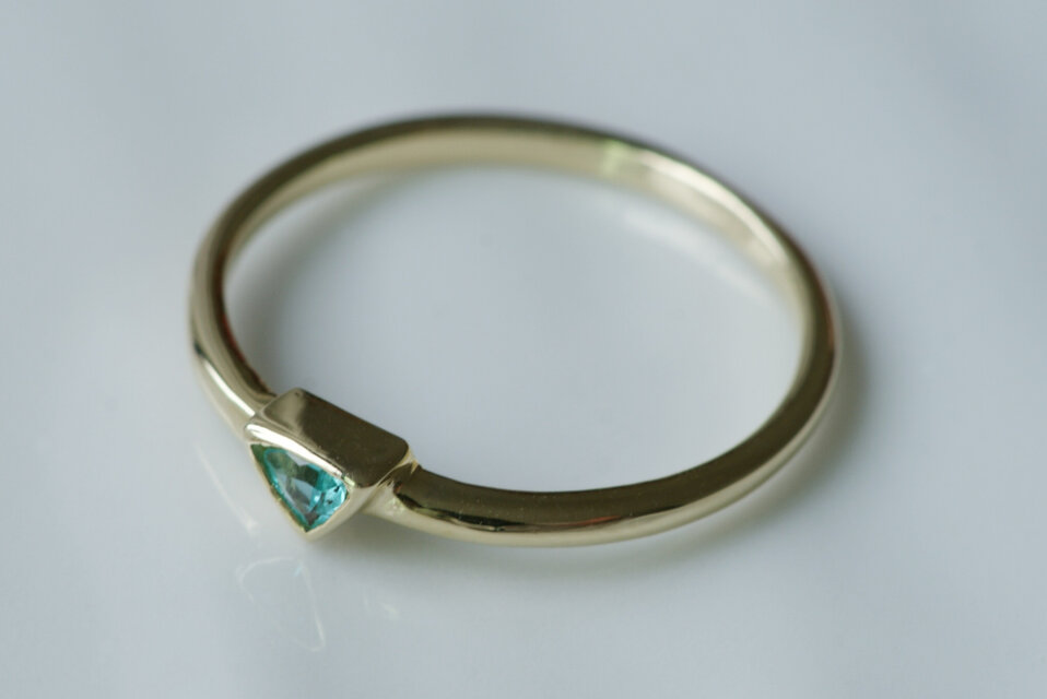 K10製 パライバトルマリンのリング | iichi 日々の暮らしを心地よく