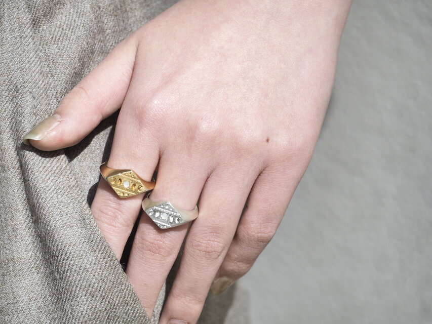 phases of the moon・ムーンストーンシグネットリング/送料無料