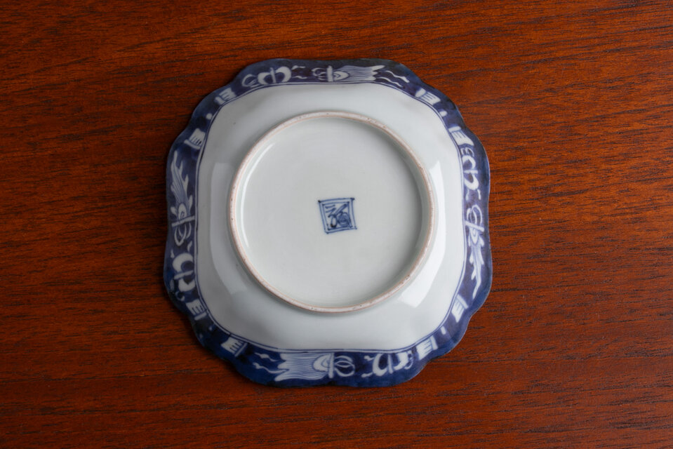 古伊万里 染付 山水鶴亀文 四方皿 江戸後期 E948 | iichi 日々の暮らし