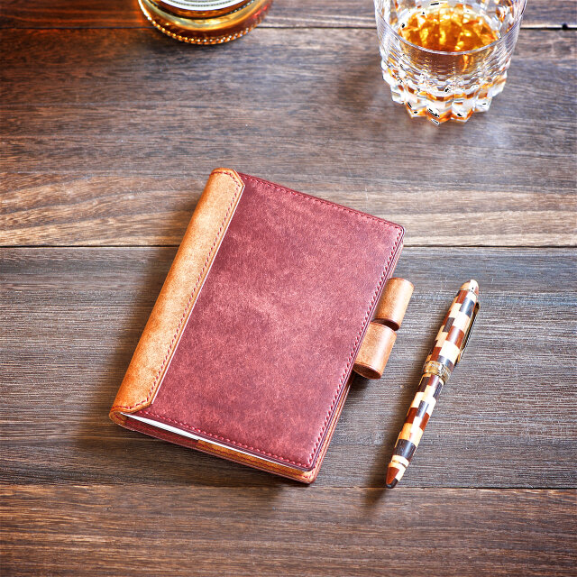 ちよぴー様オーダー品】A4ノートカバー ダークグリーン オレンジ