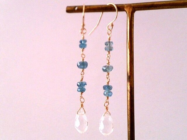 14kgf 天然石サンタマリアアクアマリンとクリスタルクォーツのピアス