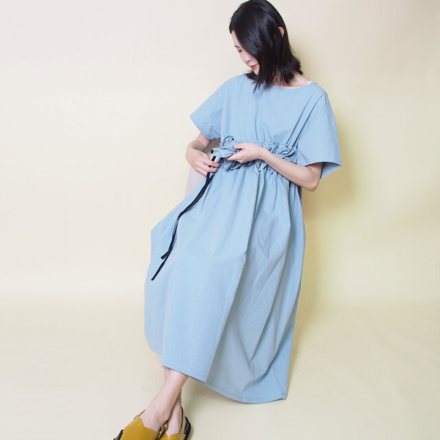 綿100％ アシメギャザーフリルワンピース18184（ブルー） | iichi 日々