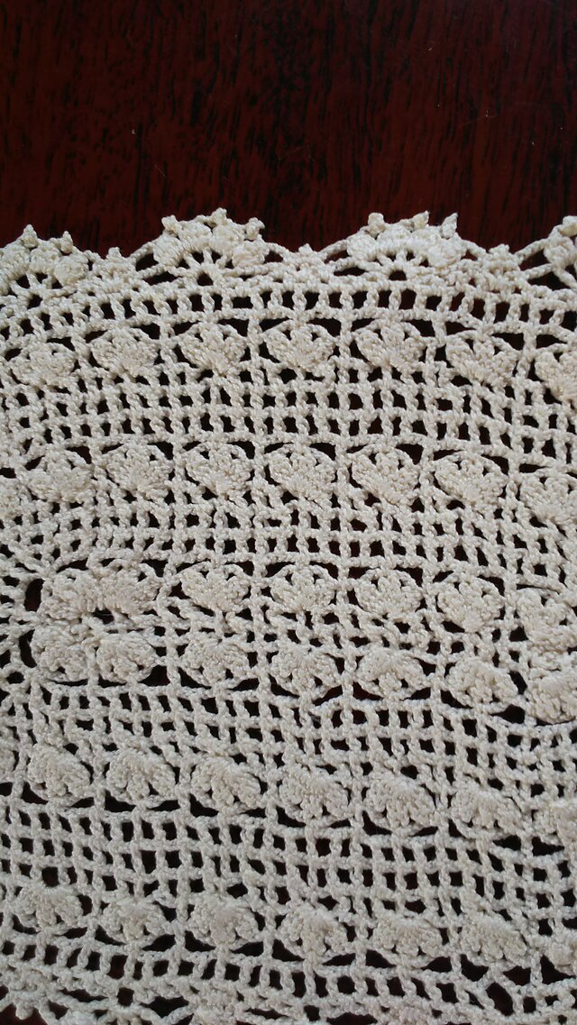 手編みレースドイリー楕円形22×15㎝ | iichi 日々の暮らしを心地よく