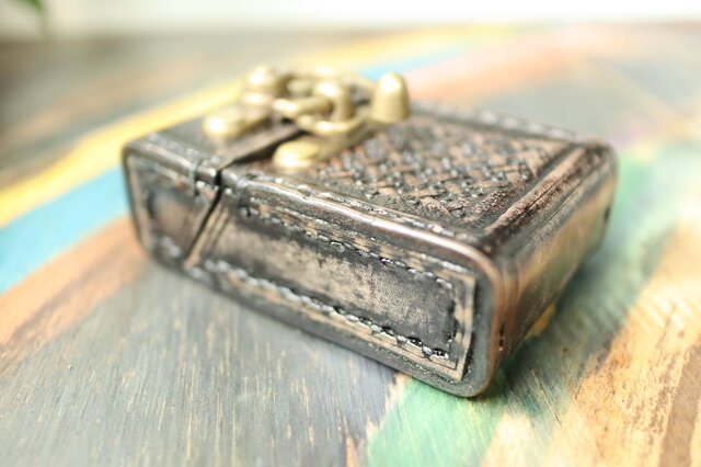 レザーシガレットケース（アンティーク風・ブラック） | iichi 日々の