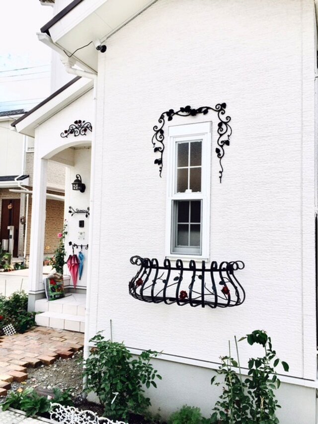 アイアン 豪華 つる薔薇の壁飾り 高級装飾 国産 鉄製 窓飾り ローズ