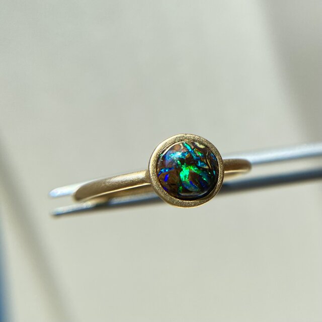 天然ボルダーオパールリング 11号 オーストラリア産原石から磨いた1点