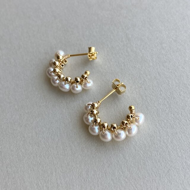 K16GP*淡水パールCフープピアス | iichi 日々の暮らしを心地よくする