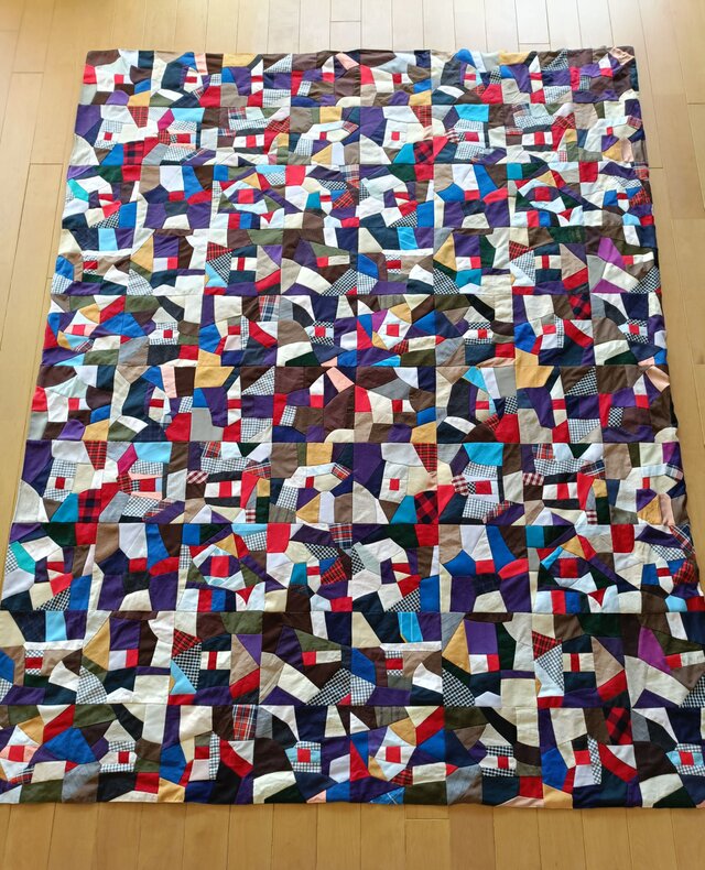 パッチワークベッドカバー | iichi 日々の暮らしを心地よくする