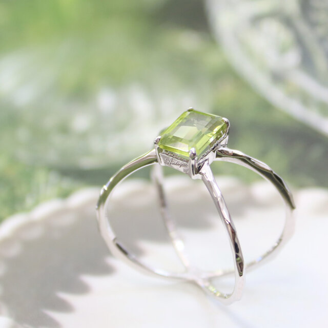 ペリドット クロス リング】 誕生石 オクタゴンカット 7×5mm silver925