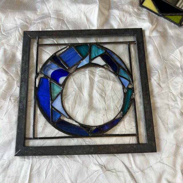 青丸 ステンドグラスパネル | iichi 日々の暮らしを心地よくする