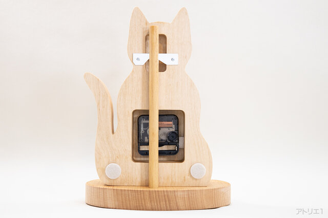 三毛猫の置き時計 | iichi 日々の暮らしを心地よくするハンドメイドや