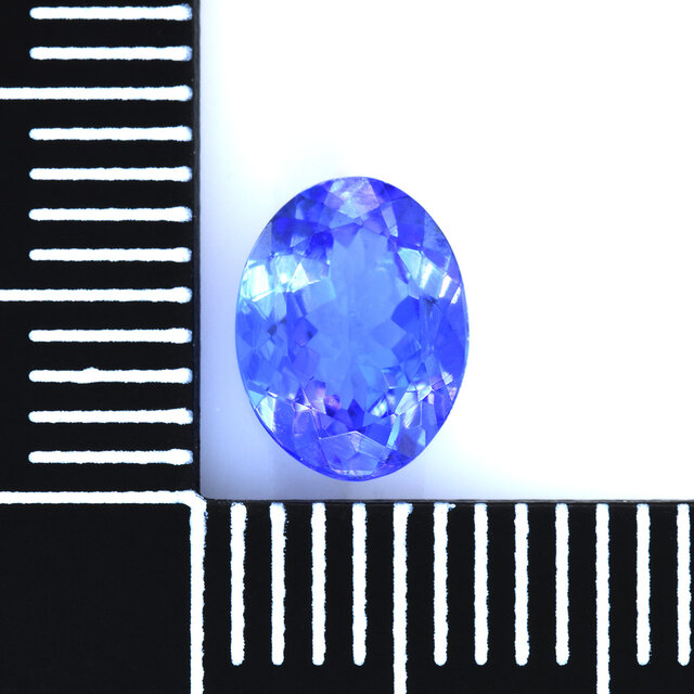 濃色 タンザナイト ルース SAK034-28BS | iichi 日々の暮らしを