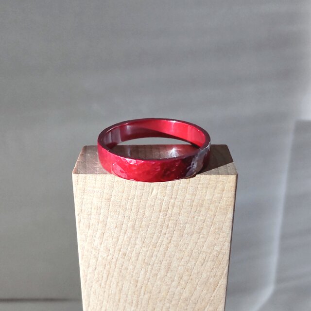 緋銅】槌目リング4.2mm幅 | iichi 日々の暮らしを心地よくする
