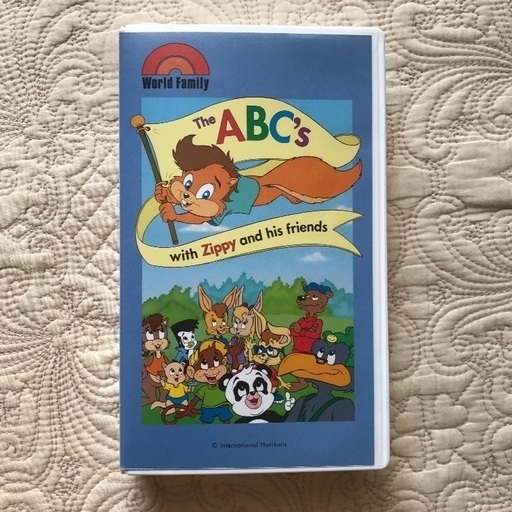 ディズニー英語 zippy ABC 幼児教育 ビデオ (ushiushi) 牛久のキッズ