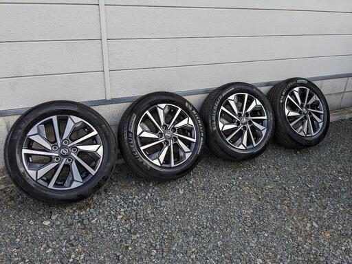 日産セレナC27純正ホイール16インチタイヤ付き4本セット中古品