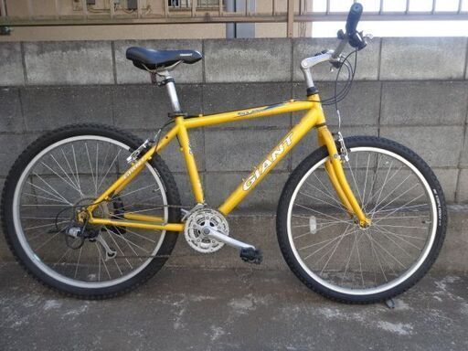 GIANT（ジャイアント） ROCK 4000 マウンテンバイク管理NO.20250304-4