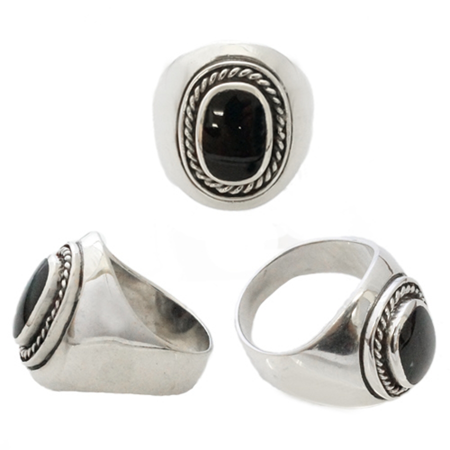 ゴツめのシルバーリングに天然石オニキス メンズジュエリーシルバー925