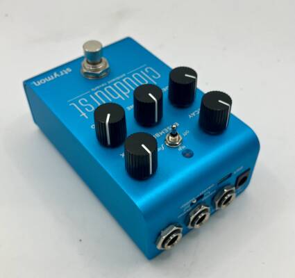 Strymon Cloudburst Flexible Reverb Pedal | Long & McQuade