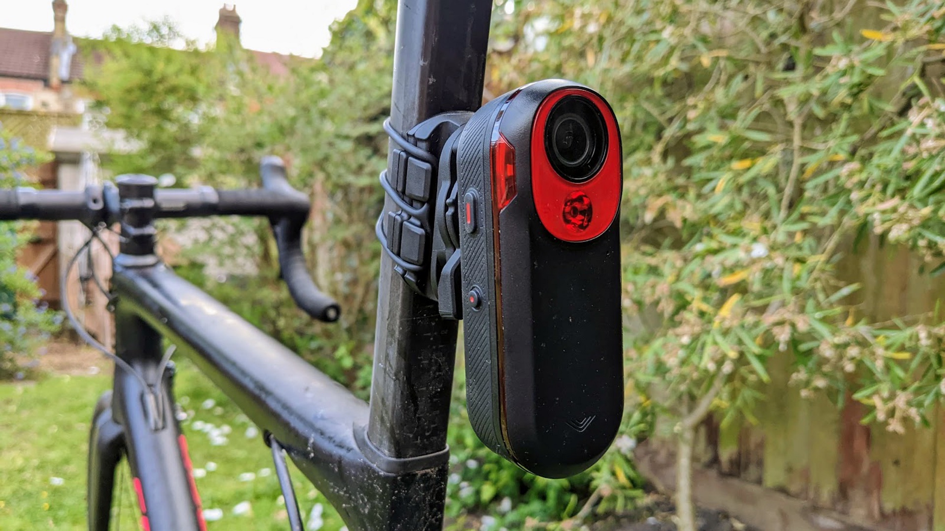 Garmin Varia RCT715 review – Radar tail light adds a camera | T3