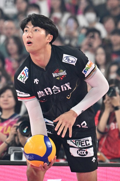 名古屋ルーキー水町泰杜が好リリーフ 二刀流は「探りながら」 | 毎日新聞