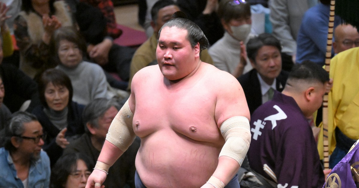 横綱・照ノ富士が引退 土俵人生の軌跡 [写真特集2/45] | 毎日新聞